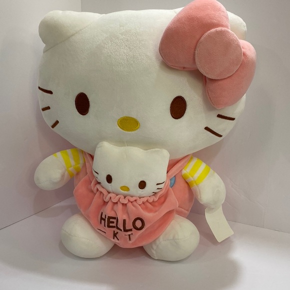 Other - ✨NEW ✨ HELLO KITTIE  PLUSHIE 🐈 15 Inch tall